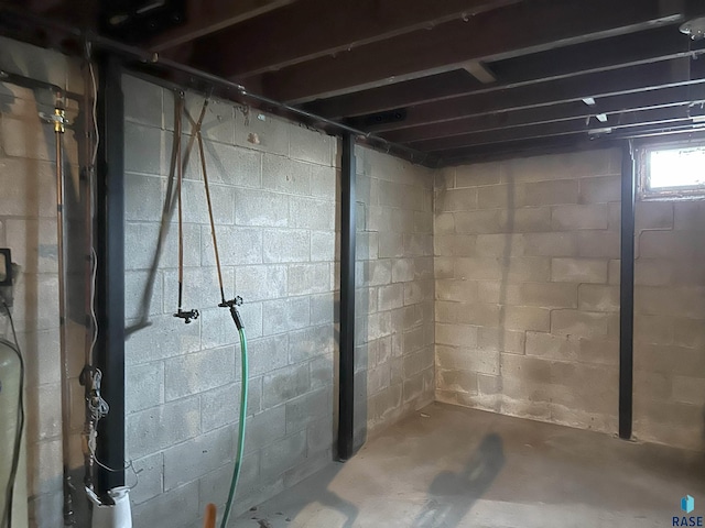 800 N Poplar St, Bridgewater, SD 57319 - view of unfinished basement