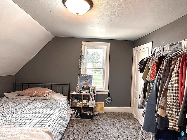816 W 4th St, Canton, SD 57013 - bedroom featuring carpet flooring and vaulted ceiling