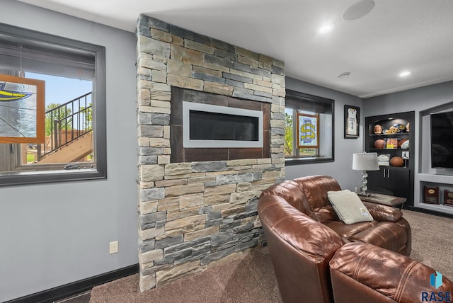 1301 S Hyannis Port Ln, Sioux Falls, SD 57106 - view of carpeted living area