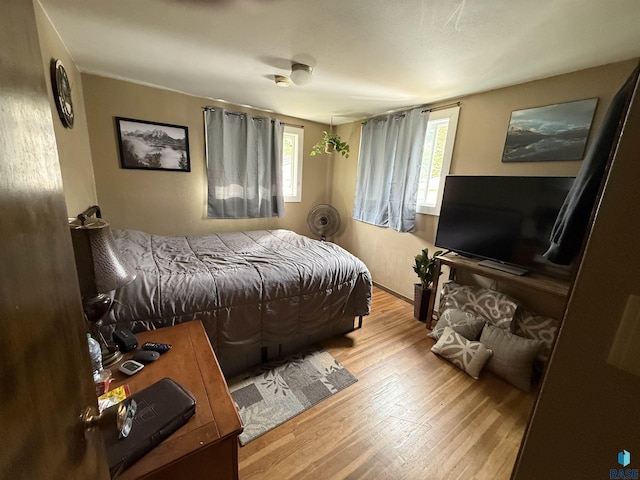 822 S Jessica Ave, Sioux Falls, SD 57103 - bedroom with wood finished floors