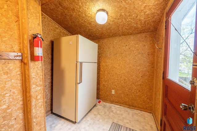 1530 W 10th St, Sioux Falls, SD 57104 - kitchen with freestanding refrigerator
