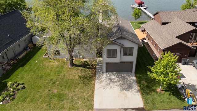 6604 Peninsula Pt, Wentworth, SD 57075 - aerial view of property and surrounding area featuring a nearby body of water