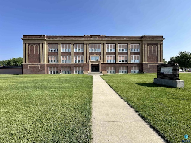 109 E Luverne St Unit 220, Luverne, MN 56156 - view of building exterior