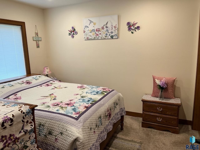502 E 4th St, Canton, SD 57013 - carpeted bedroom featuring baseboards