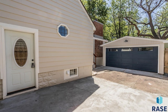 1205 W 14th St, Sioux Falls, SD 57104 - view of detached garage