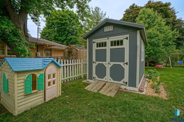 2208 W 22nd St, Sioux Falls, SD 57105 - view of shed