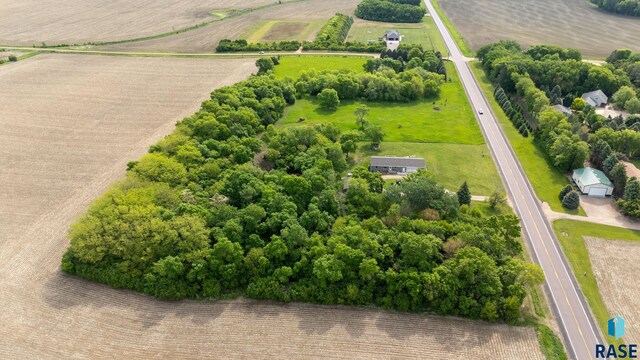 48484 262nd St, Valley Springs, SD 57068 - overview of rural landscape with a tree filled landscape