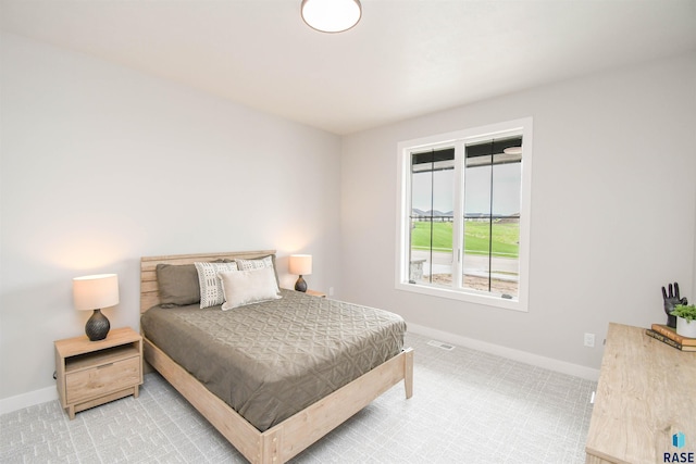 6504 E Hawker Trl, Sioux Falls, SD 57110 - carpeted bedroom with baseboards