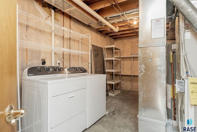 201 N Foss Ave, Sioux Falls, SD 57110 - laundry room with washing machine and dryer