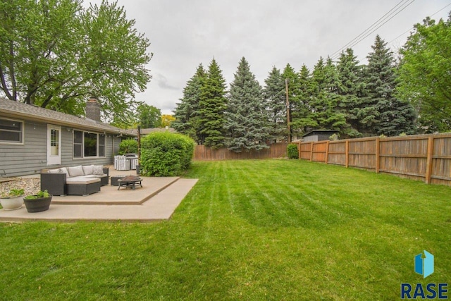 2804 S 1st Ave, Sioux Falls, SD 57105 - view of yard with a patio area and an outdoor living space