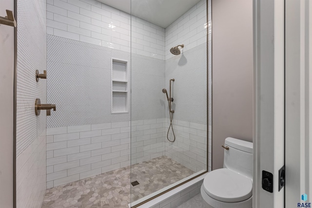 2720 S Oriya Pl, Sioux Falls, SD 57106 - full bathroom with toilet and a tile shower