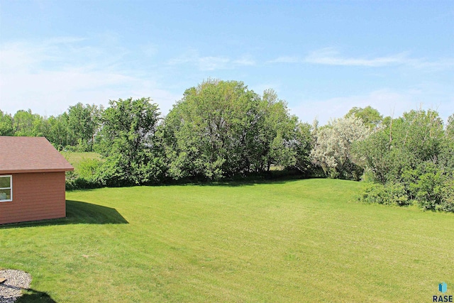 27549 475th Ave, Worthing, SD 57077 - view of green lawn