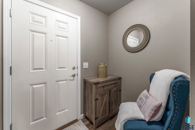 872 S Sycamore Ave Unit 3, Sioux Falls, SD 57110 - sitting room with wood finished floors and baseboards
