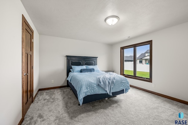 5604 E Daybreak Cir, Sioux Falls, SD 57110 - carpeted bedroom featuring baseboards