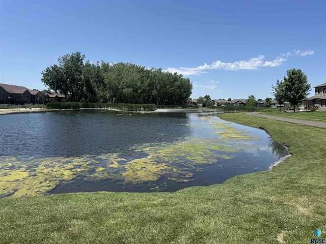 2905 E Fieldstone Pl, Sioux Falls, SD 57108 - water view featuring nearby suburban area