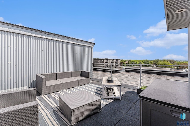 511 S 2nd Ave, Sioux Falls, SD 57104 - patio / terrace with outdoor lounge area