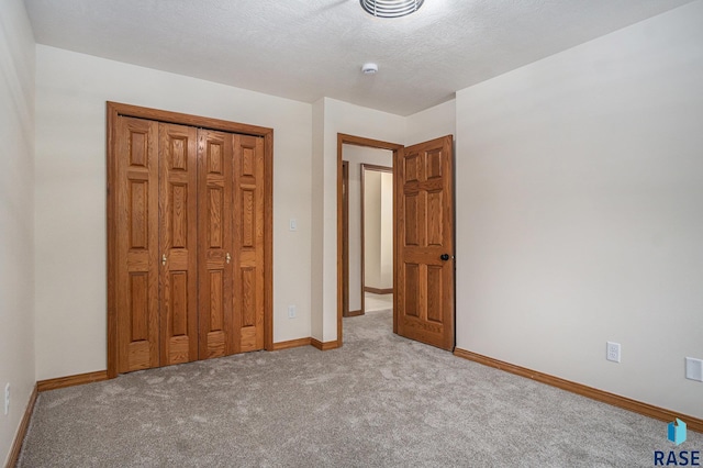 7604 E Palomino Rd, Sioux Falls, SD 57110 - unfurnished bedroom featuring carpet and a closet