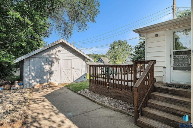 229 N Trapp Ave, Sioux Falls, SD 57104 - wooden deck with a storage shed