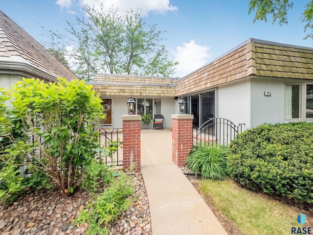 915 E Ridge Rd, Sioux Falls, SD 57105 - view of building exterior