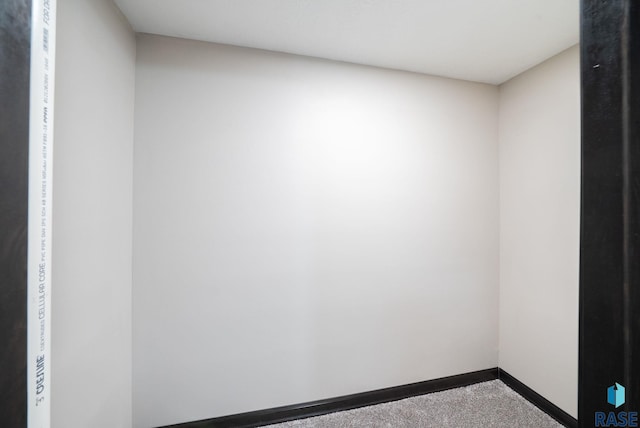 7513 E 49th St, Sioux Falls, SD 57110 - unfurnished room with carpet flooring and baseboards