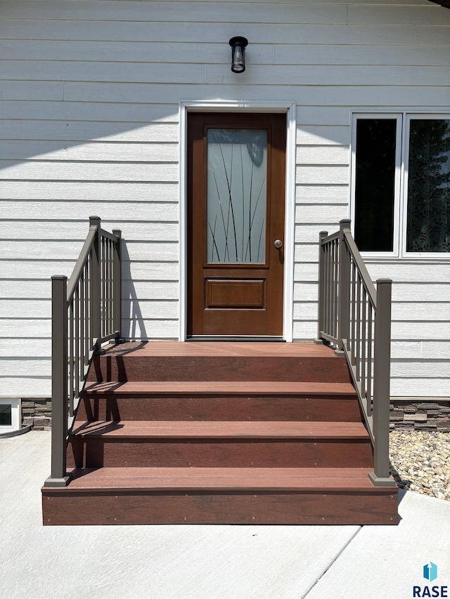 421 E 2nd St, Miller, SD 57362 - view of exterior entry