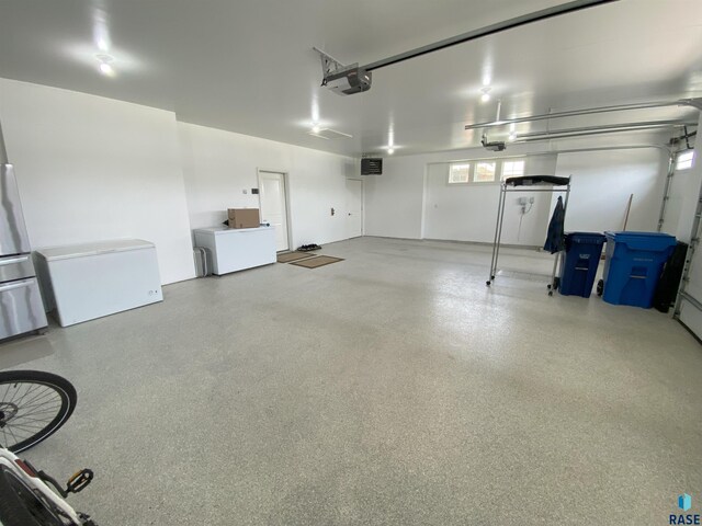 8617 W Bryggen Ct, Sioux Falls, SD 57107 - garage with a garage door opener