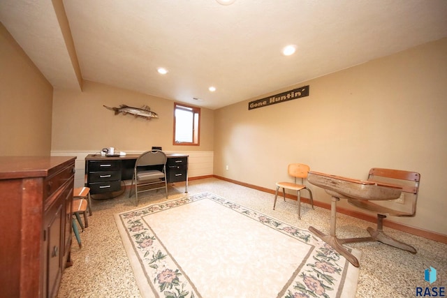 429 S Elm St, Lennox, SD 57039 - office space with recessed lighting