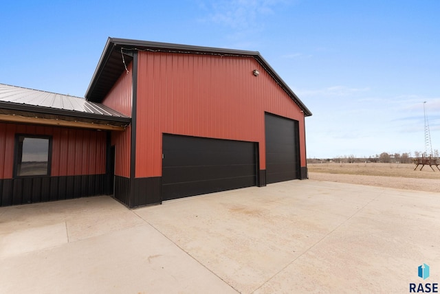 25953 481st Ave, Brandon, SD 57005 - view of garage