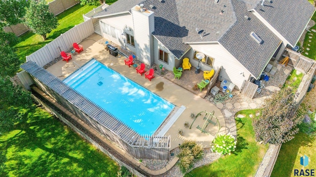 4808 S Shields Ave, Sioux Falls, SD 57103 - aerial view of property and surrounding area featuring a pool
