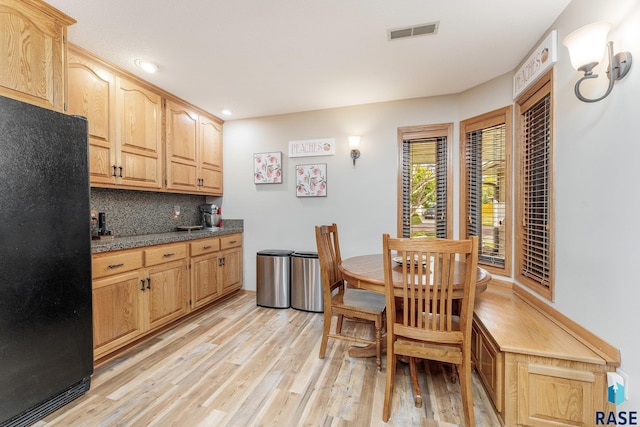 4808 S Shields Ave, Sioux Falls, SD 57103 - dining room featuring light wood finished floors and recessed lighting