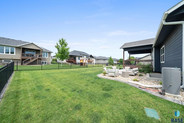 920 S Torrey Pine Ln, Sioux Falls, SD 57110 - fenced backyard with outdoor lounge area and a residential view