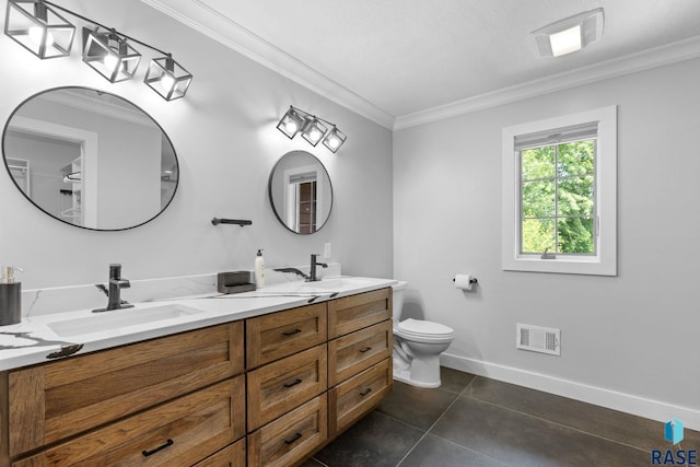 4513 S Southridge Dr, Sioux Falls, SD 57105 - full bath featuring double vanity, crown molding, and tile patterned flooring