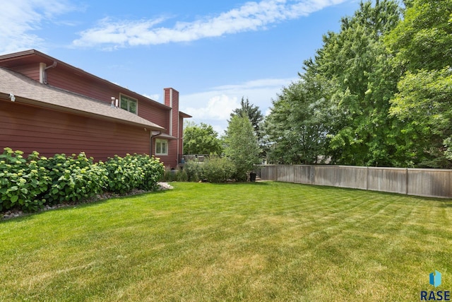 4513 S Southridge Dr, Sioux Falls, SD 57105 - view of yard