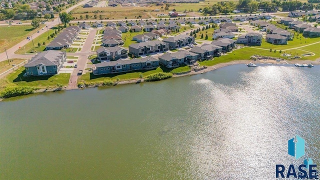 8619 W Shoreline Pl, Sioux Falls, SD 57107 - aerial view of residential area with a nearby body of water