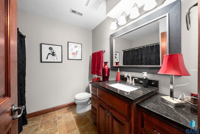 4400 E Aster Cir, Sioux Falls, SD 57103 - full bath featuring vanity and a shower with curtain