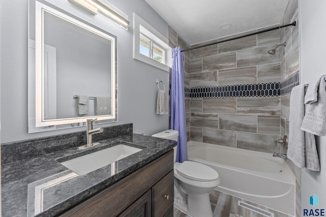 600 Sunnyside Ave, Valley Springs, SD 57068 - full bathroom with shower / tub combo with curtain and vanity