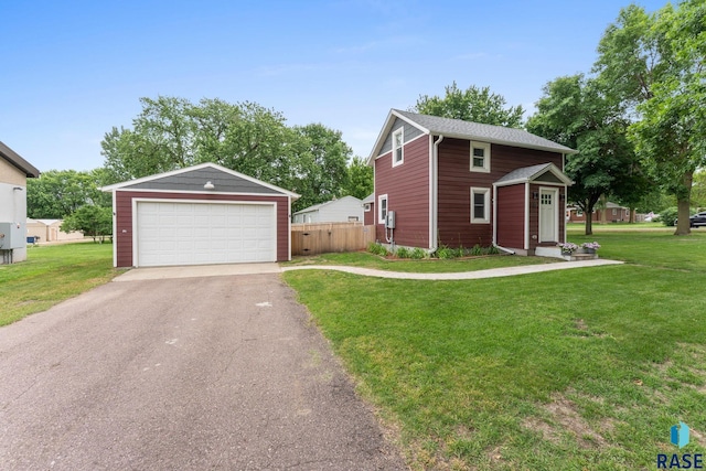 600 Sunnyside Ave, Valley Springs, SD 57068 - view of front of house featuring a garage