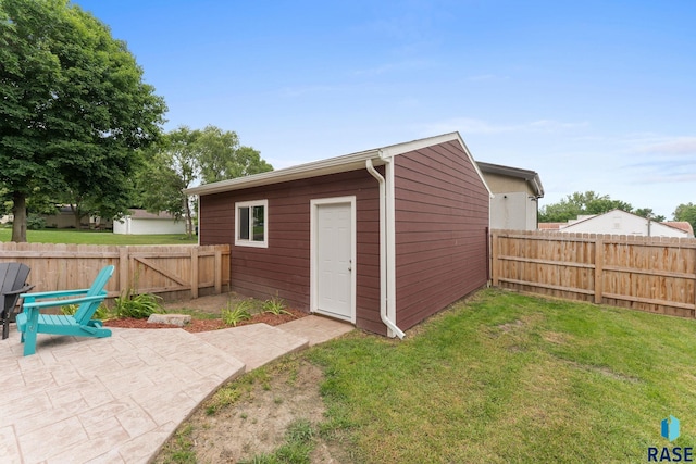 600 Sunnyside Ave, Valley Springs, SD 57068 - view of outbuilding with a fenced backyard