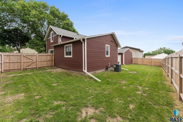 600 Sunnyside Ave, Valley Springs, SD 57068 - rear view of property with a fenced backyard and a shed