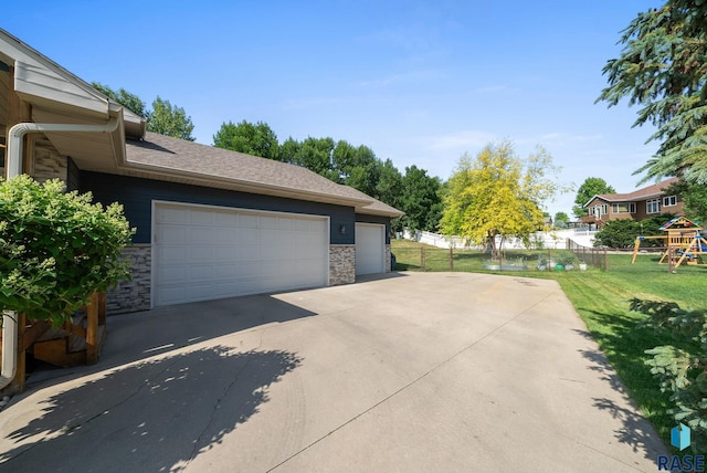 212 N Fairway Dr, Brandon, SD 57005 - view of garage