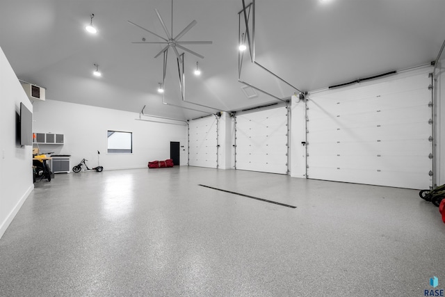 1617 S Scarlet Oak Pl, Sioux Falls, SD 57110 - view of garage