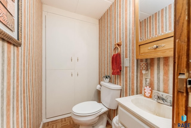 28437 462nd Ave, Davis, SD 57021 - half bath featuring vanity and wallpapered walls
