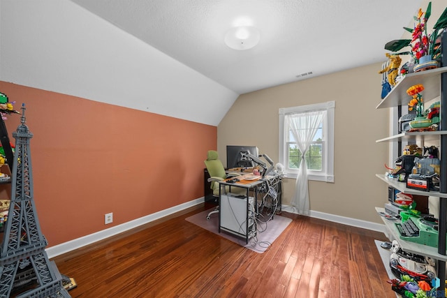 624 S 2nd Ave, Sioux Falls, SD 57104 - office area with hardwood / wood-style flooring and lofted ceiling