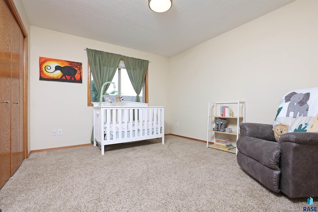 4400 E 38th St, Sioux Falls, SD 57103 - bedroom featuring carpet and baseboards