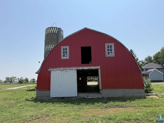27139 US Highway 81, Freeman, SD 57319 - view of barn featuring a yard
