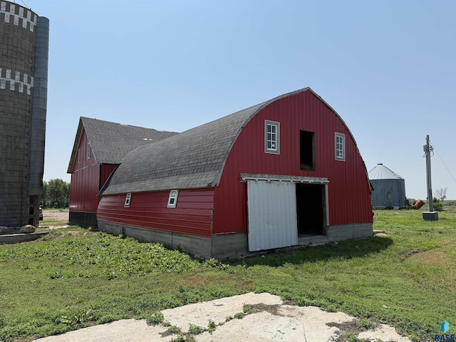 27139 US Highway 81, Freeman, SD 57319 - view of barn featuring a yard