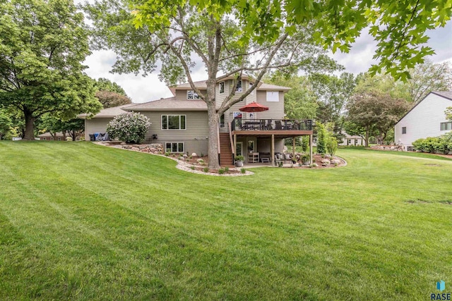 5101 S Jasmine Trl, Sioux Falls, SD 57108 - back of property featuring a deck and a lawn