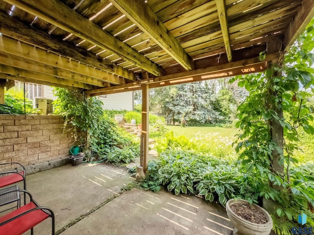 3112 E 15th St, Sioux Falls, SD 57103 - view of patio / terrace