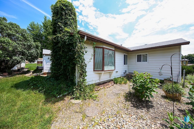 2312 E 19th St, Sioux Falls, SD 57103 - view of side of property