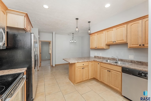635 E Brian St, Tea, SD 57064 - kitchen featuring stainless steel appliances, light brown cabinetry, a peninsula, a chandelier, and recessed lighting
